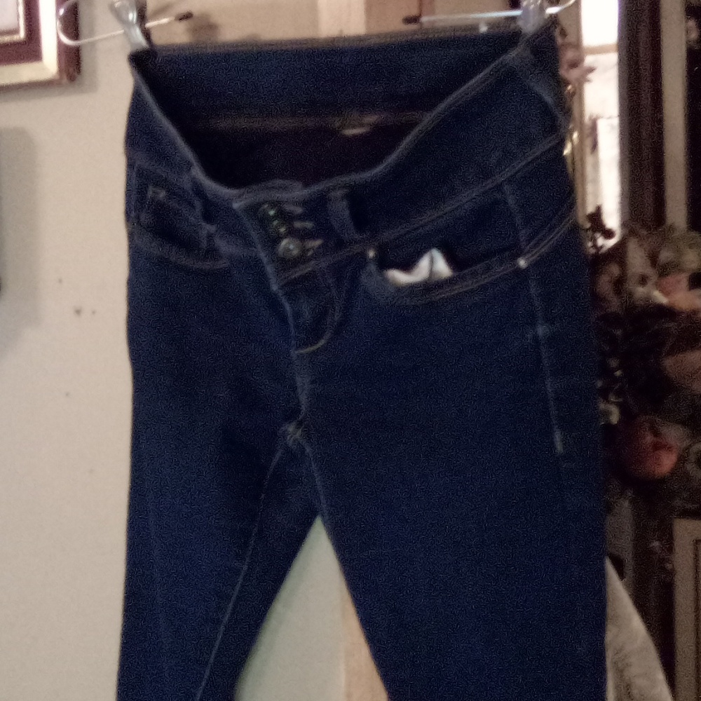 High Rise Jeans - Picture 3 of 10